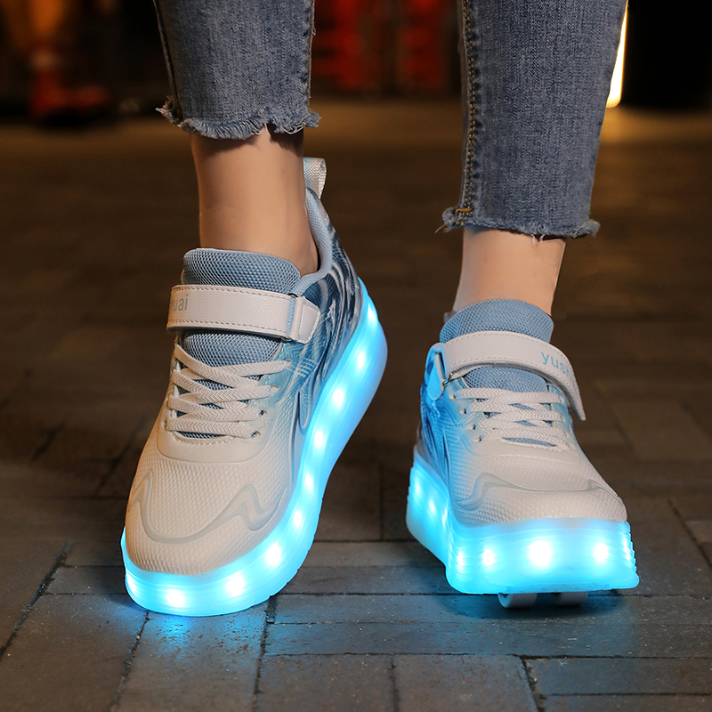 ユースローラーシューズ LEDライト付き 高品質 アウトドア - Outdoor Lighting Quality のレビューと価格