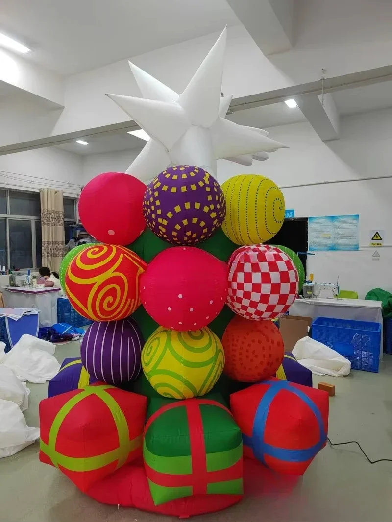 屋外装飾用インフレータブルクリスマスツリーギフト、LEDライ - Outdoor Lighting On Trees のレビューと価格