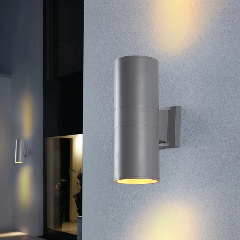 屋外用ウォールライト上下発光 ブラック/グレー 防水アルミ製 - Outdoor Lighting On Sale のレビューと価格
